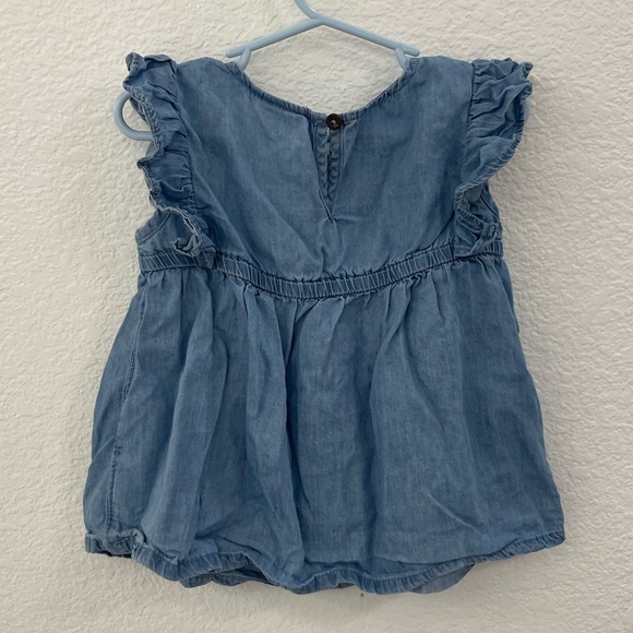 Cat & Jack chambray top - Picture 3 of 3